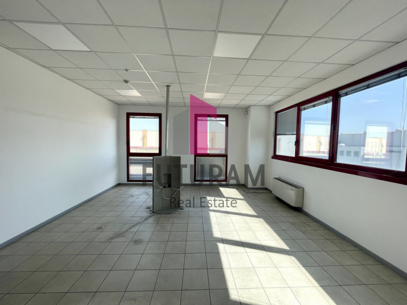 RIF:  064NM -  MIRA (VE)  -  PER INFO 0444/310220

propongo in affitto un capannone di 2000 mq in...