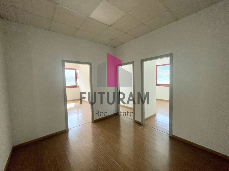 RIF:  065NM -  MIRA (VE)  -  PER INFO 0444/310220

propongo in vendita un capannone di 2000 mq in...