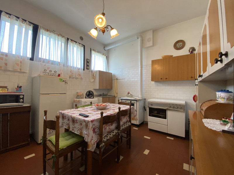 BLV80 - Bovolenta - Fraz. Fossaragna -  In zona tranquilla a contatto con la natura proponiamo in...