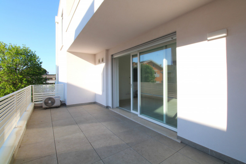 SAN GIACOMO: situato in quartiere residenziale di recentissimo sviluppo urbano, appartamento su d...