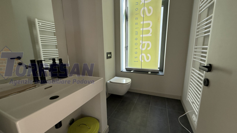 UFFICIO DI PREGIO IN VILLA STORICA – PADOVA, VICINANZE TRIBUNALE E FIERA

All’interno di una’ pre...