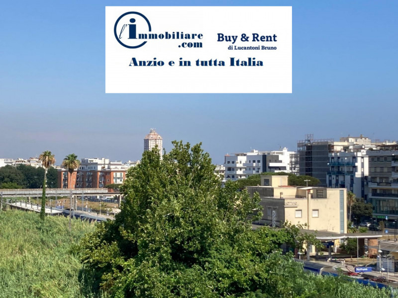 Foto -  In Vendita
