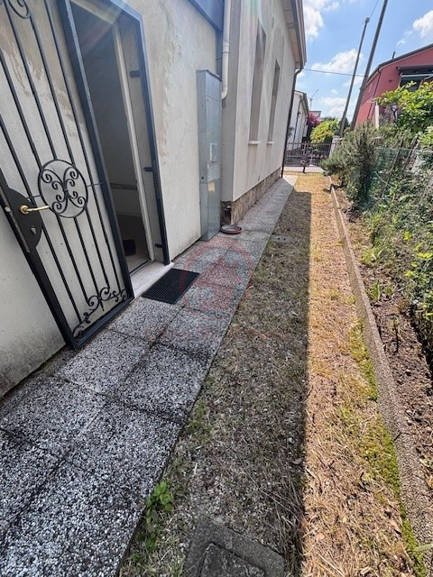CASA SINGOLA TUTTA SU UN PIANO - https://images.gestionaleimmobiliare.it/foto/annunci/250702/4558655/800x800/018__11_wmk_0.jpg 