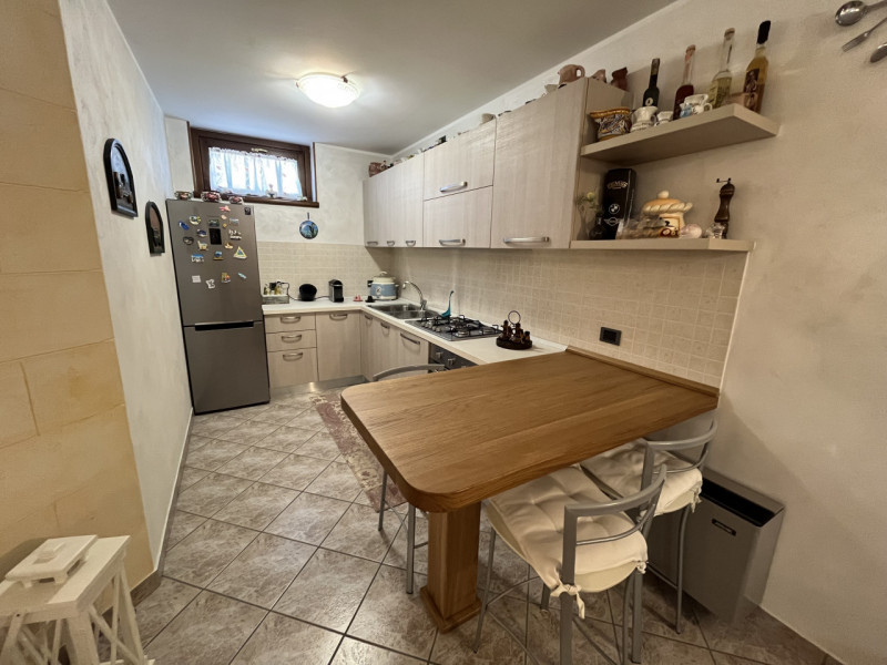 ORGIANO: Scopri questa straordinaria opportunità immobiliare situata sul colle di Orgiano. Questa...