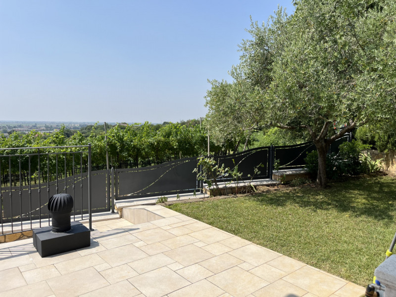 ORGIANO: Scopri questa straordinaria opportunità immobiliare situata sul colle di Orgiano. Questa...