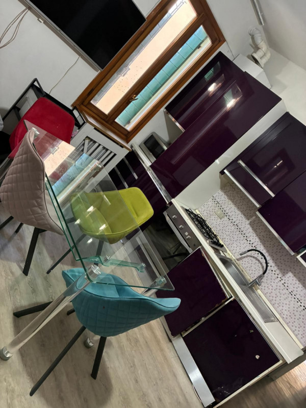 PONTE DI BRENTA- In una zona CENTRALE e comoda a tutti i servizi, vendesi mini appartamento al pr...