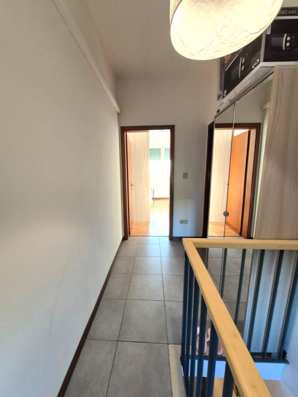 Villetta a schiera centrale di 80 mq – luminosa e ben tenuta

In posizione centrale e comoda a tu...