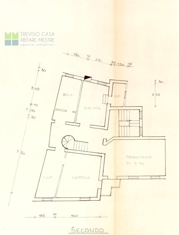 Nel cuore del Centro Storico della città di Treviso, in posizione privilegiata a pochi passi dal ...