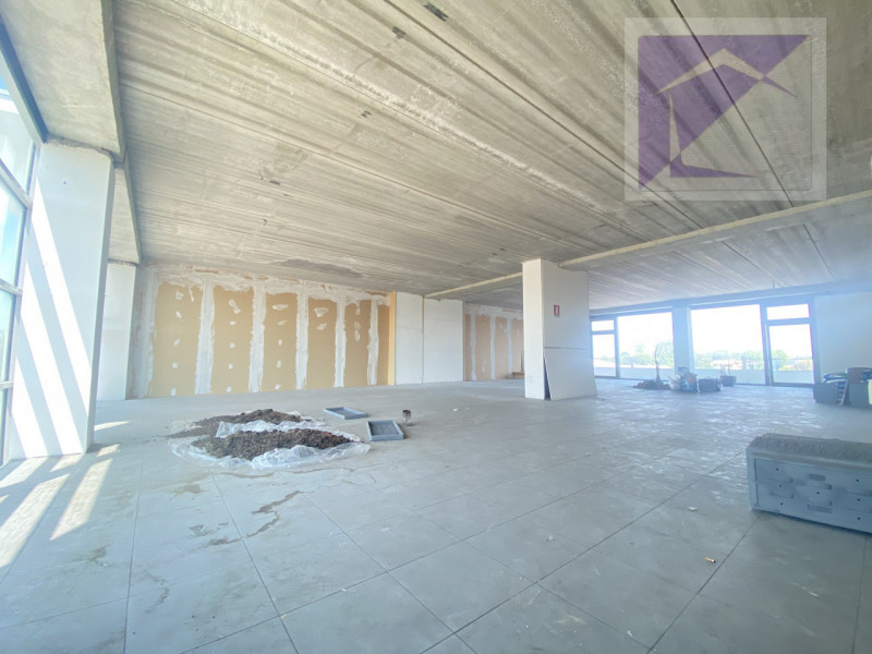 Loreggia - Locale open space di 200 mq, versatile e personalizzabile

Proponiamo in vendita un am...