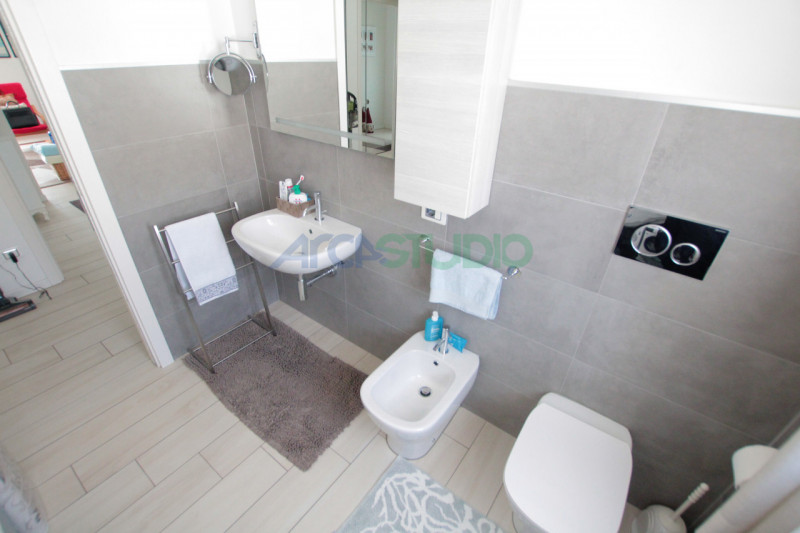 Dueville: se stai cercando una abitazione che possa accogliere due nuclei familiari, questa intro...