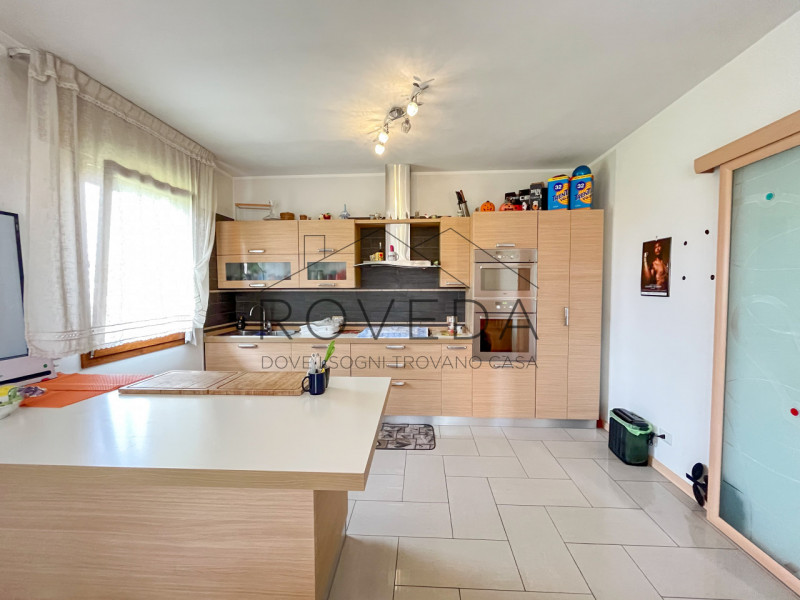 PREGANZIOL

RIFERIMENTO: PR6

L'agenzia Roveda immobiliare ha il piacere di proporvi in vendita q...