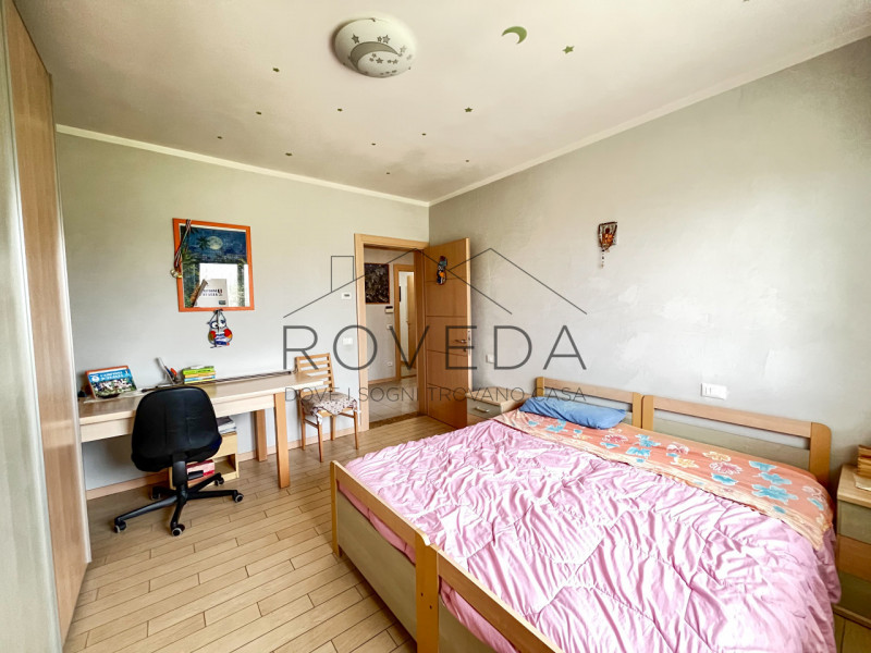 PREGANZIOL

RIFERIMENTO: PR6

L'agenzia Roveda immobiliare ha il piacere di proporvi in vendita q...