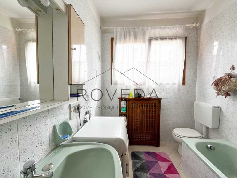 PREGANZIOL

RIFERIMENTO: PR6

L'agenzia Roveda immobiliare ha il piacere di proporvi in vendita q...