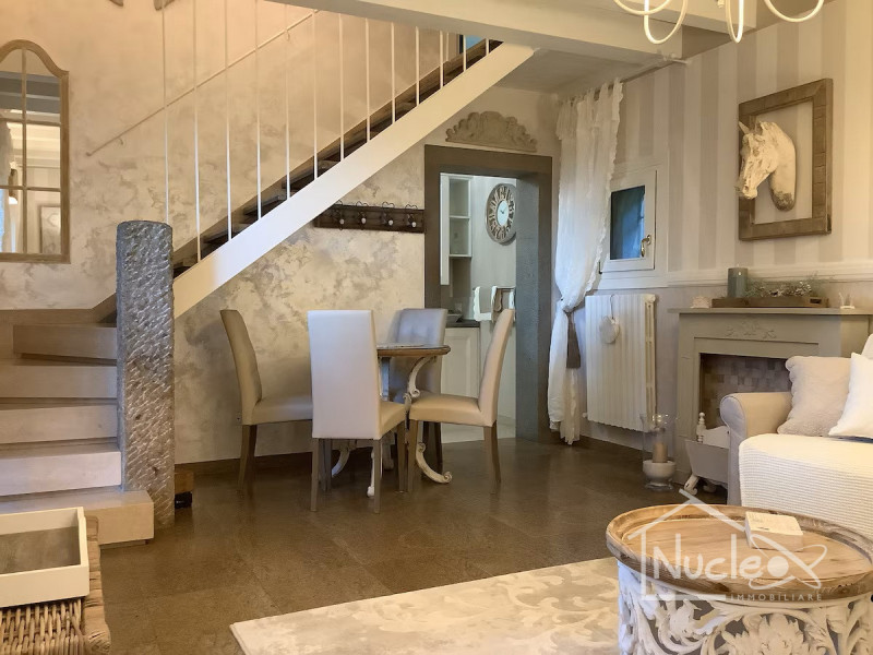 MONTEGROTTO TERME: In località Turri in splendido contesto collinare proponiamo un appartamento s...