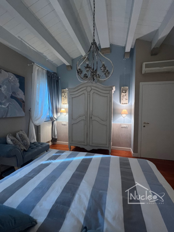 MONTEGROTTO TERME: In località Turri in splendido contesto collinare proponiamo un appartamento s...