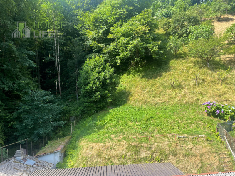 RECOARO TERME – In zona comoda a tutti i principali servizi, all’interno di un contesto tranquill...