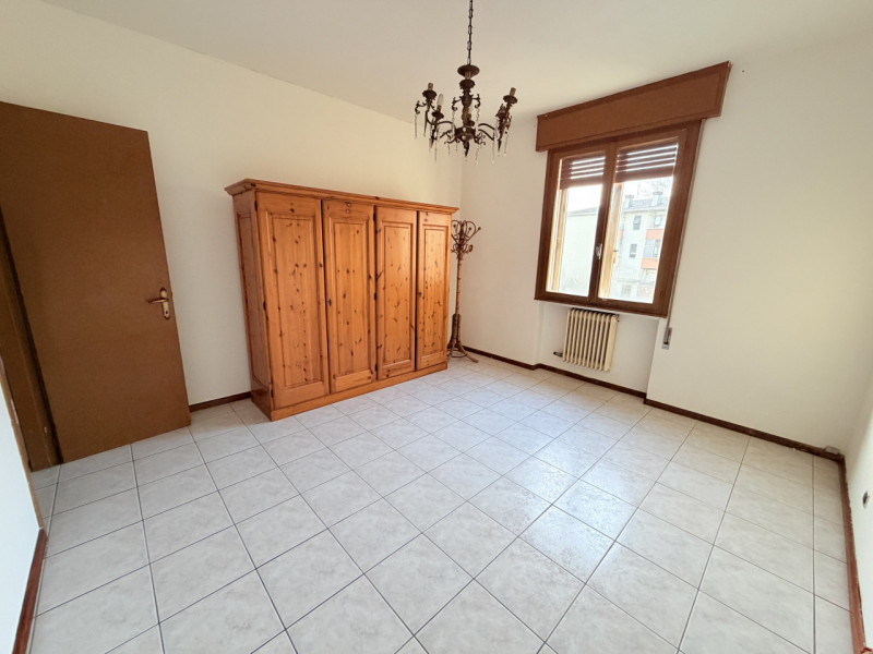 Appartamento a Battaglia Terme situato in un contesto residenziale tranquillo e comodo a tutti i ...