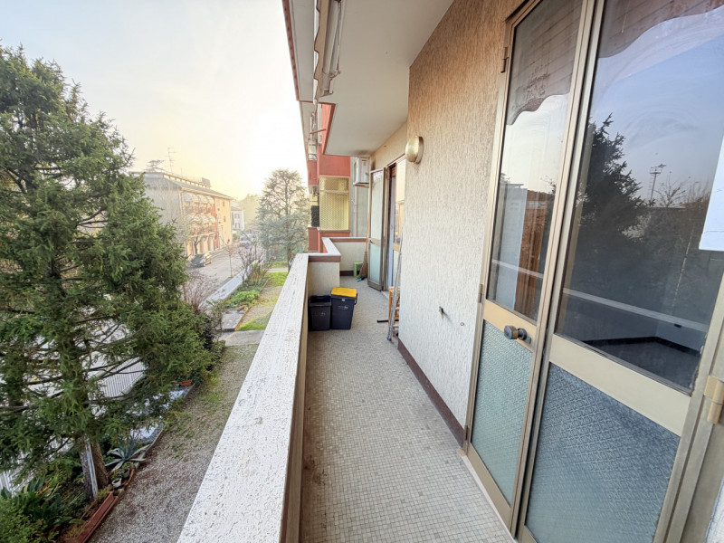 Appartamento a Battaglia Terme situato in un contesto residenziale tranquillo e comodo a tutti i ...