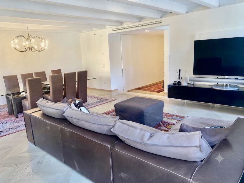 (Per INFO 3316190143) A Castelfranco Veneto, in zona centrale, proponiamo in vendita un appartame...