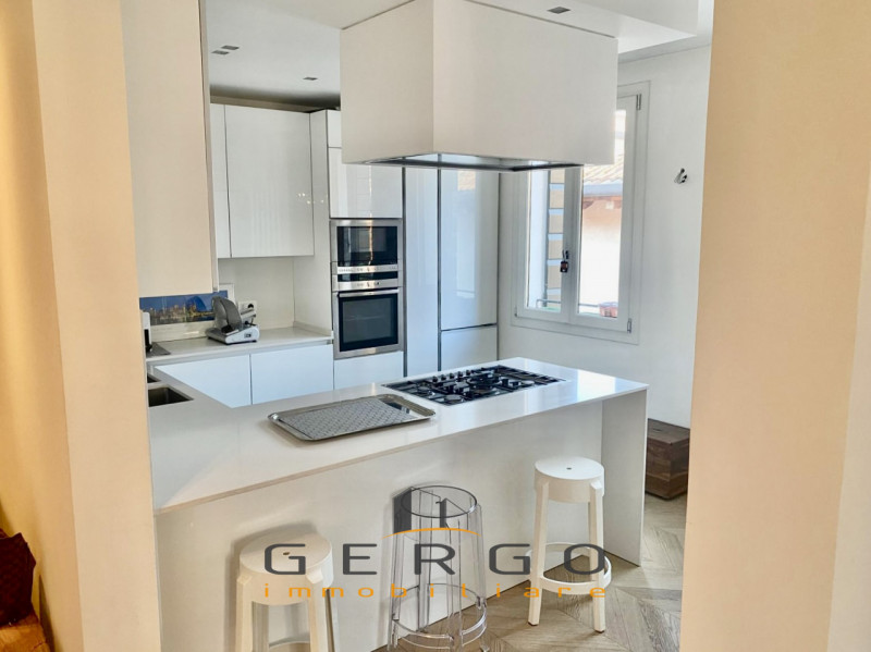 (Per INFO 3316190143) A Castelfranco Veneto, in zona centrale, proponiamo in vendita un appartame...