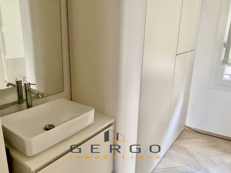 (Per INFO 3316190143) A Castelfranco Veneto, in zona centrale, proponiamo in vendita un appartame...