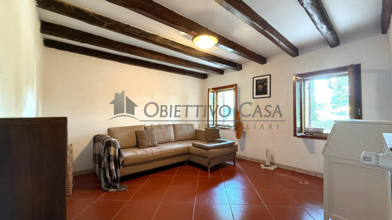 Rif. GT250 - A Galzignano Terme, ai piedi degli incantevoli Colli Euganei, ti presentiamo un'oppo...