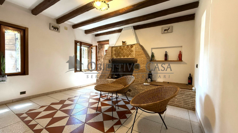 Rif. GT250 - A Galzignano Terme, ai piedi degli incantevoli Colli Euganei, ti presentiamo un'oppo...