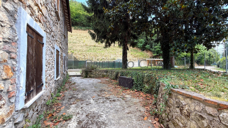 Rif. GT250 - A Galzignano Terme, ai piedi degli incantevoli Colli Euganei, ti presentiamo un'oppo...