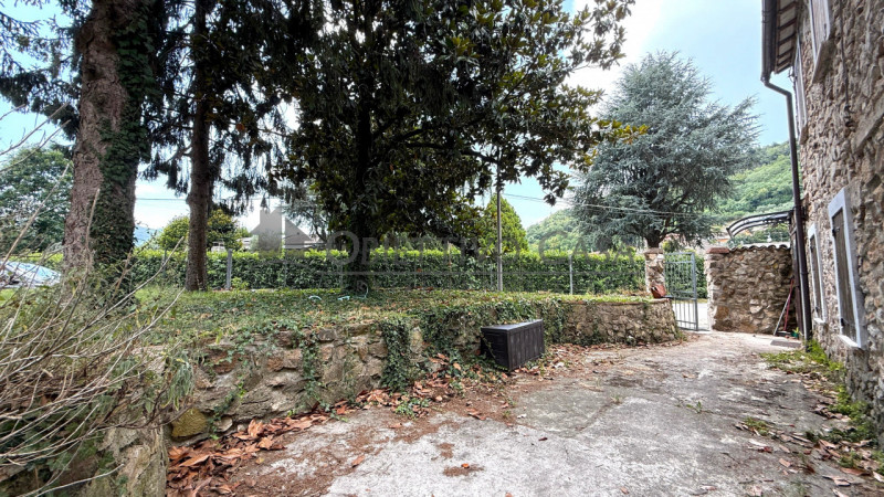 Rif. GT250 - A Galzignano Terme, ai piedi degli incantevoli Colli Euganei, ti presentiamo un'oppo...