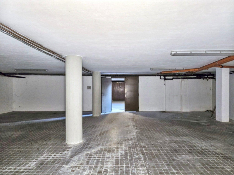 Quest’immobile viene venduto tramite asta online.

Negozio al piano terra con ampio magazzino al ...