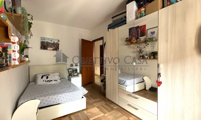 Rif. PD279 - Proponiamo in vendita un ampio appartamento di circa 120 mq al primo piano, situato ...