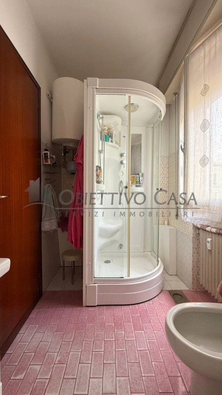 Rif. PD279 - Proponiamo in vendita un ampio appartamento di circa 120 mq al primo piano, situato ...