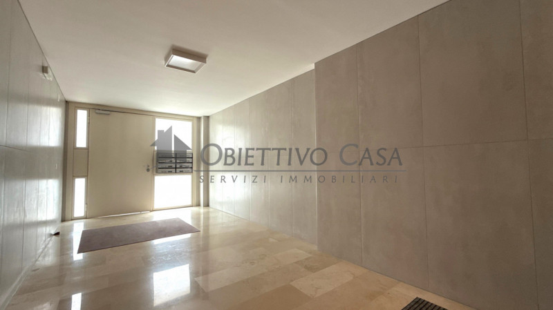 Rif. PD279 - Proponiamo in vendita un ampio appartamento di circa 120 mq al primo piano, situato ...