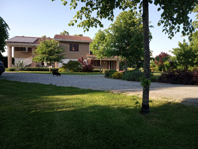 Correzzola Vendita Villa