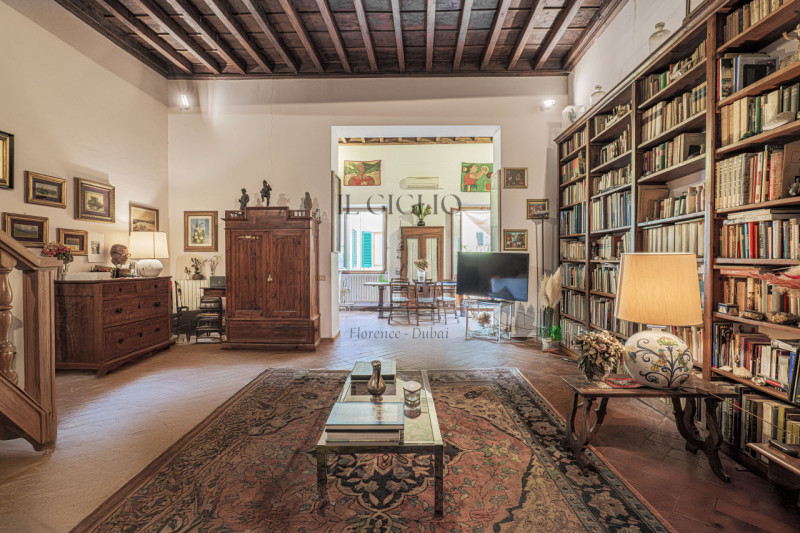 Firenze Vendita Appartamento quadrilocale