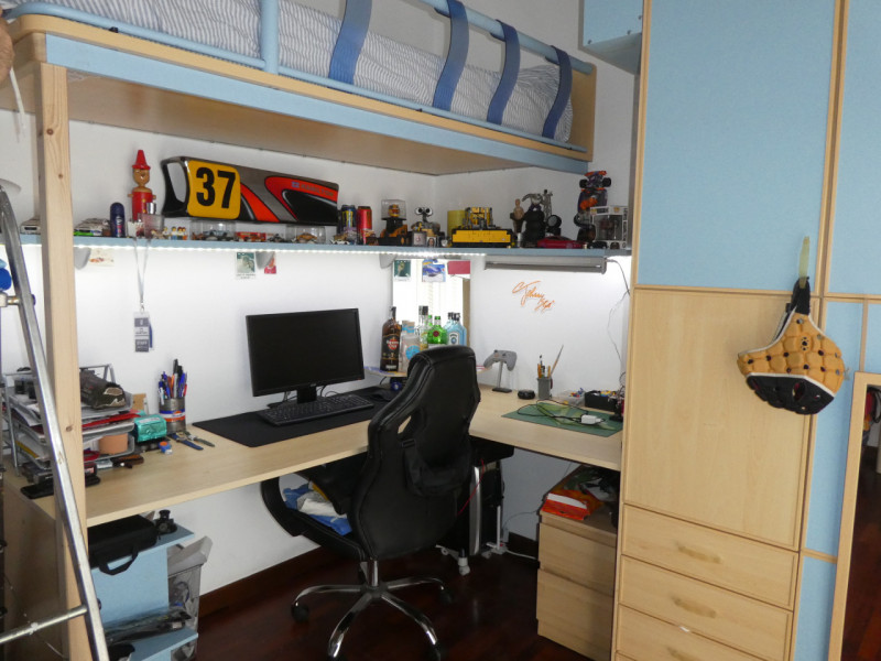 vendesi porzione di casa che si sviluppa su 2 piani , terra e Primo, costruzione del 1998 e poi e...