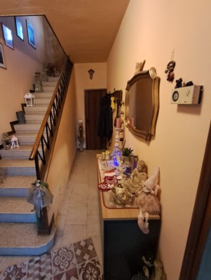 Rif. A.A.374-23

Vendita all'asta - abitazione unifamiliare su 2 livelli in data 3 febbraio 2026
...