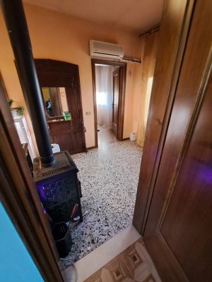 Rif. A.A.374-23

Vendita all'asta - abitazione unifamiliare su 2 livelli in data 3 febbraio 2026
...