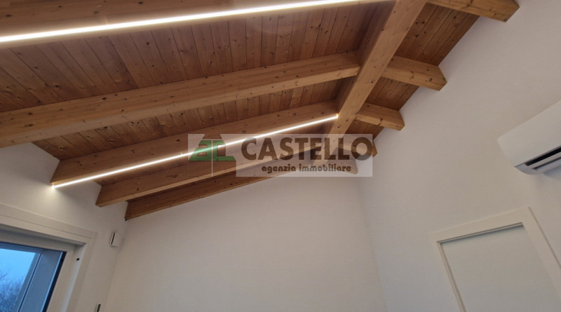 Campodarsego in zona residenziale interessante lotto di terreno edificabile di 1.570mq con 1.570m...