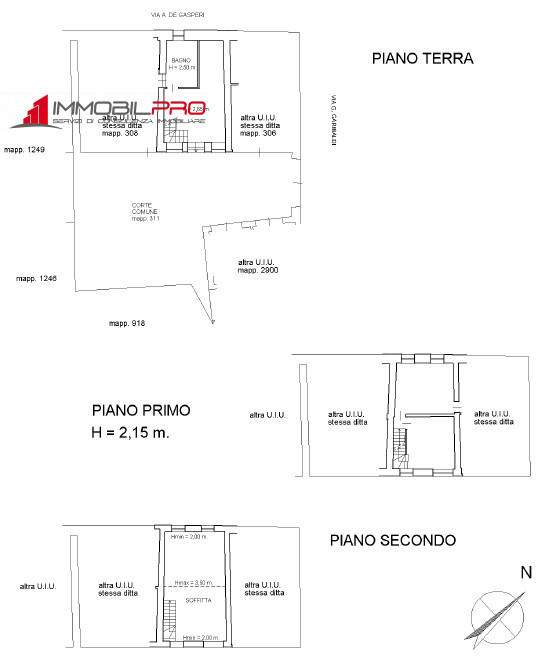 Proponiamo in vendita un'interessante soluzione immobiliare composta da più unità abitative, gara...
