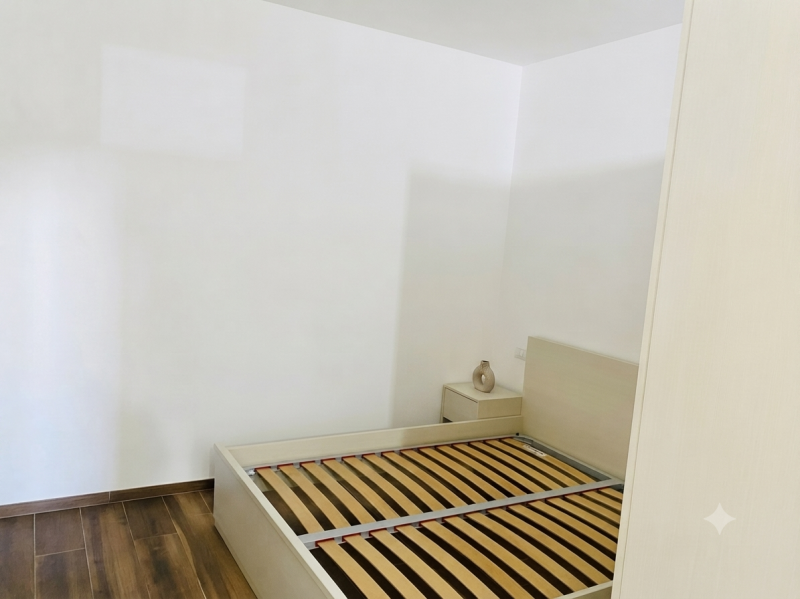 (Per INFO 3316190143) A Camposampiero, in zona centrale e vicino all'ospedale, proponiamo in affi...