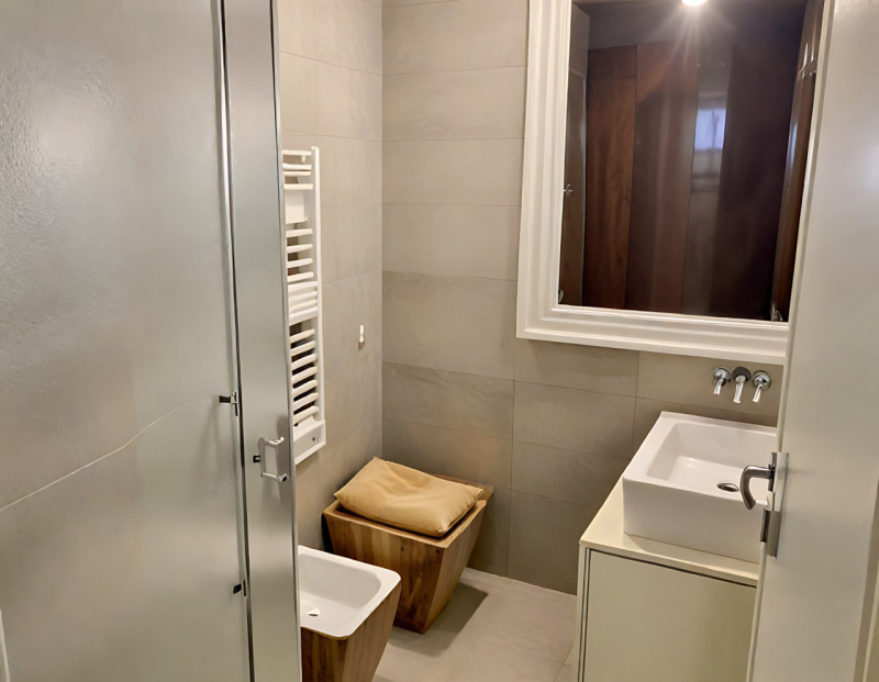 (Per INFO 3316190143) A Camposampiero, in zona centrale e vicino all'ospedale, proponiamo in affi...