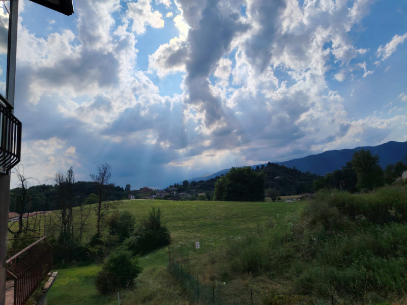 Situata nel comune di Mussolente, questa straordinaria casa singola è l'opportunità perfetta per ...