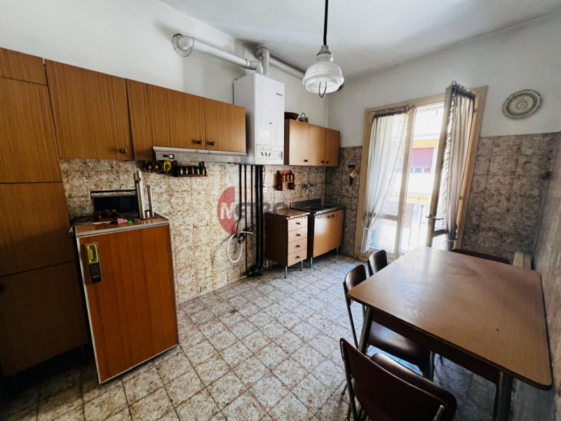 Casa plurifamiliare in vendita in via Giara, Recoaro Terme
Posizione
L’immobile si trova in via G...