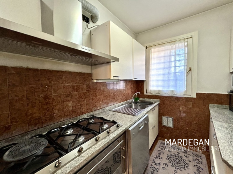 NOSTRA ESCLUSIVA! In zona centrale a Galliera Veneta, proponiamo in vendita un'abitazione indipen...