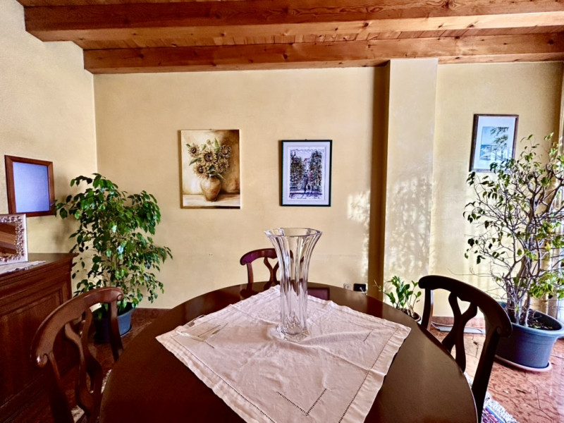 In zona centrale a Galliera Veneta, proponiamo in vendita un'abitazione indipendente completament...