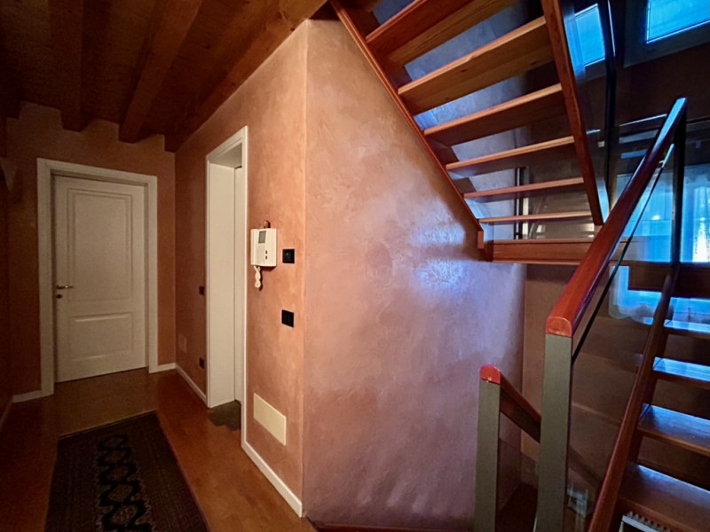 In zona centrale a Galliera Veneta, proponiamo in vendita un'abitazione indipendente completament...