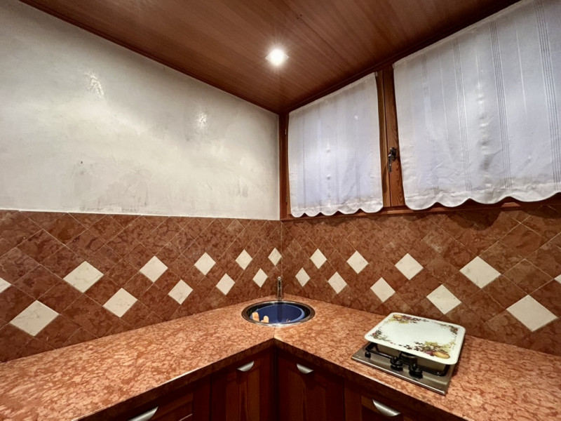 In zona centrale a Galliera Veneta, proponiamo in vendita un'abitazione indipendente completament...