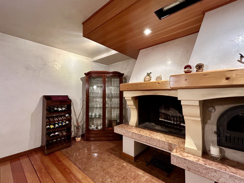 In zona centrale a Galliera Veneta, proponiamo in vendita un'abitazione indipendente completament...