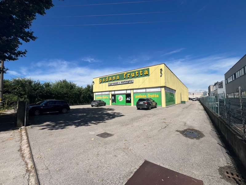Altavilla Vicentina Vendita Capannone